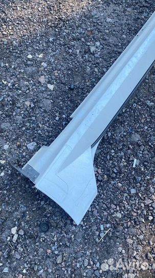 Накладка порога левая Kia K5 DL3 1.6 G4FP 2022