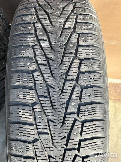 Nokian Tyres Hakkapeliitta 7 SUV 235/60 R18 107T