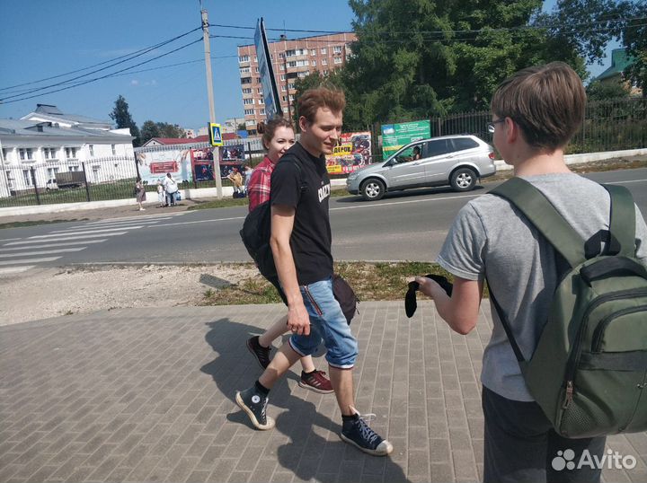 Промоутер Раздача листовок Расклейка объявлений