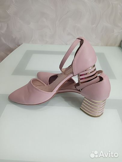 Туфли женские 37 размер натуральная кожа