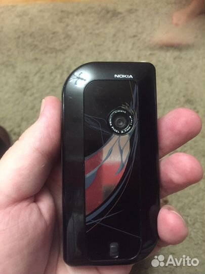 Телефон Nokia 7610