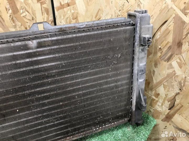Радиатор охлаждения двигателя LADA Kalina 2