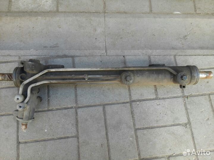 Продам рулевую рейку