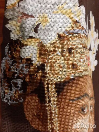 Индонезийская танцовщица вышивка