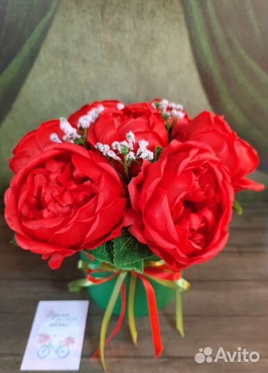 Букет из пенных цветов