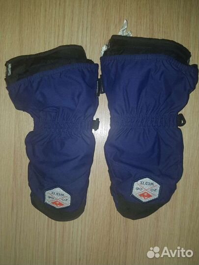 Продаются детские перчатки