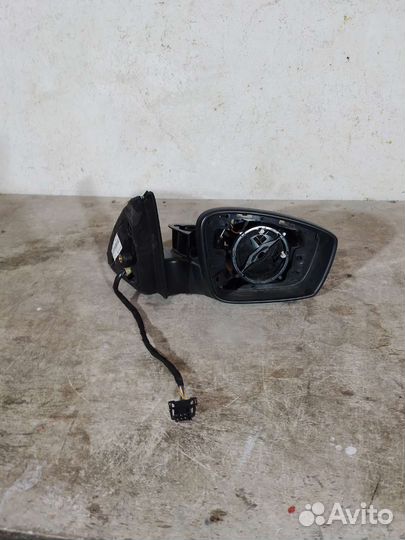 Зеркало правое Volkswagen Polo 6