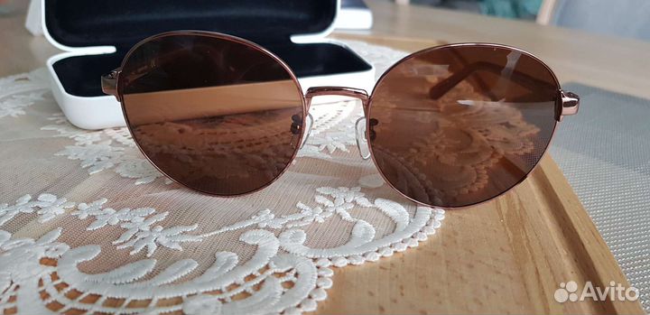 Солнцезащитные очки calvin klein