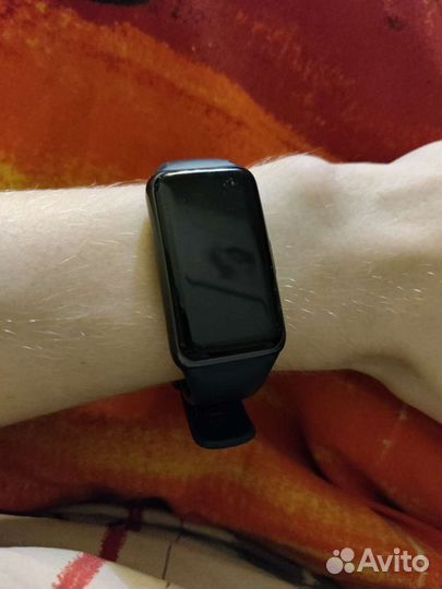 Фитнес браслет Huawei band 6