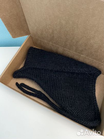 Чепчик с ушками из пуха норки черный