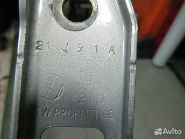 Петля капота левая Vw Golf 4 1J0 1998-2006