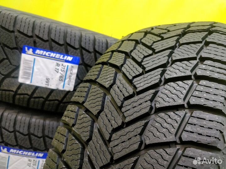 Michelin X-Ice Snow 215/65 R17