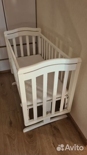 Детская кроватка с маятником Лили Гандылян, от 0