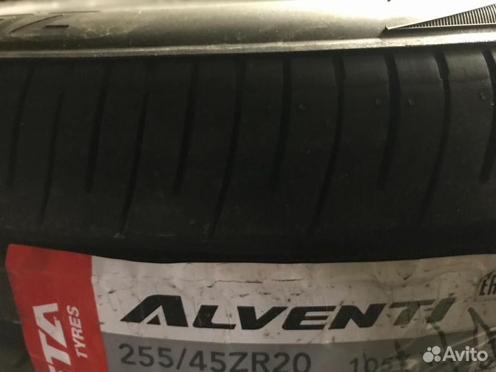 Zeta Alventi 255/45 R20 105Y