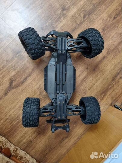 Радиоуправляемая машина traxxas X-maxx 1:5 4WD 8S