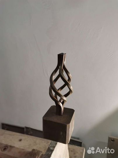 Кованные элементы корзинки