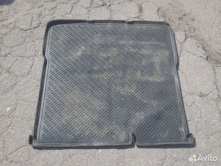 Коврик багажника Chevrolet aveo t 300