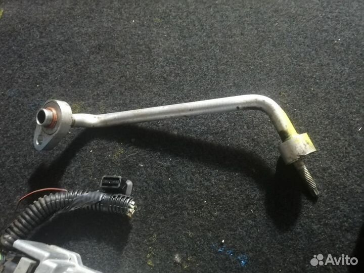 Трубка компрессора кондиционера Ford Focus 2 2.0
