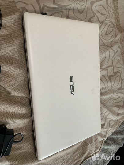 Asus m551ma