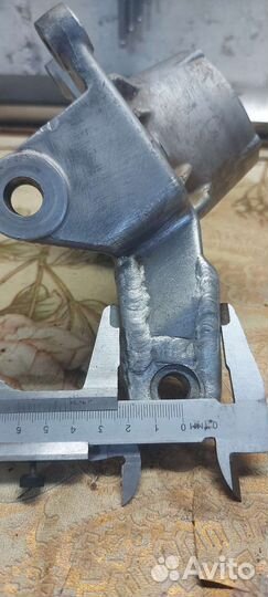 Поворотный кулак stels binli 600,700