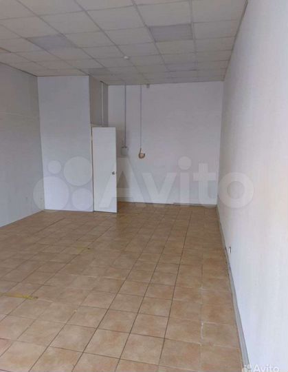 Торговая площадь, 27 м²