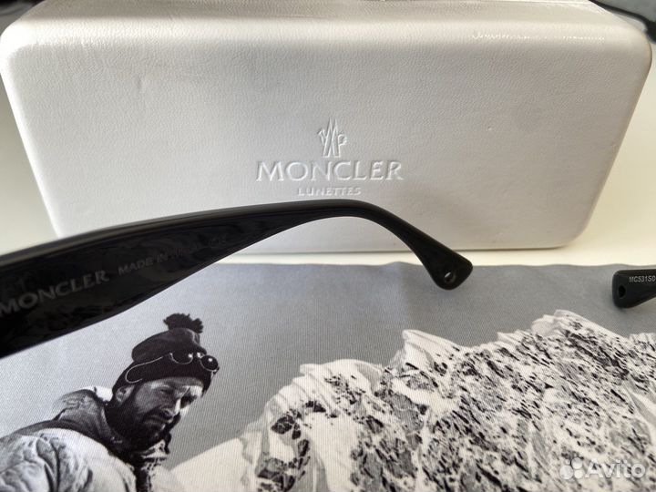 Солнцезащитные Очки Moncler