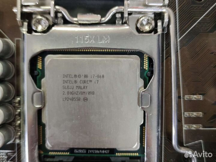 Материнская плата с процессором i7 860 и DDR3 4Gb
