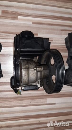 Насос гур peugeot partner 2010г M59 1,4L оригинал