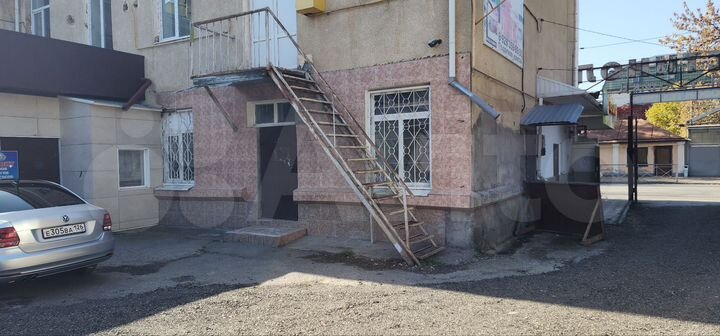 Свободного назначения, 65 м²