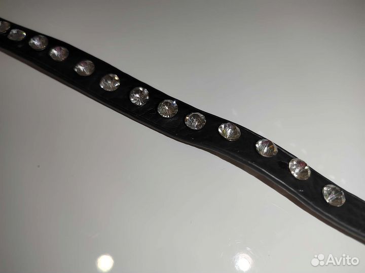 Браслет со стразами