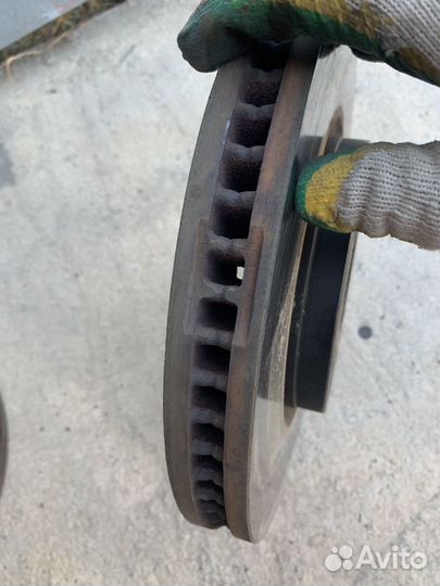 Тормозные диски Toyota Crown Athlete 2.5 3.0 GRS 1