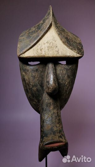 Африканская маска народности Квеле