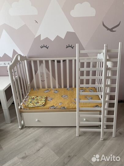 Кроватка детская + икея одеяло, подушка