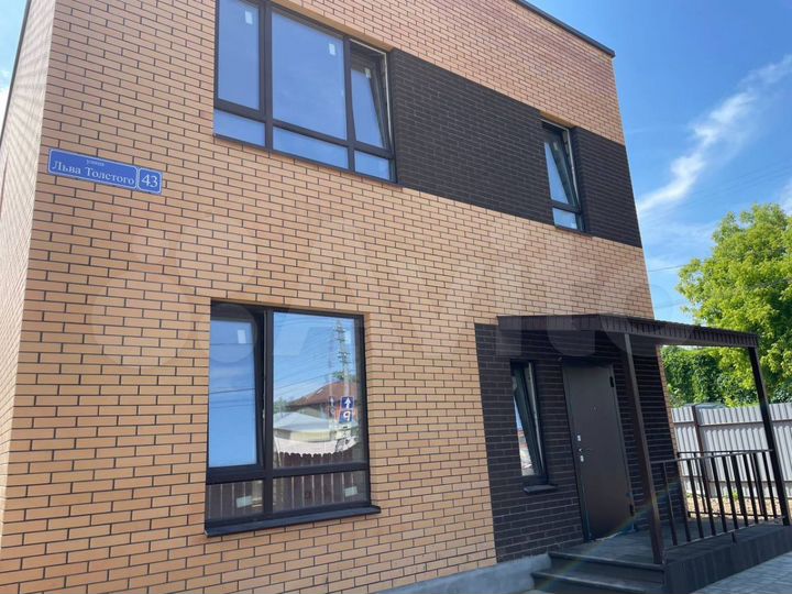 Коттедж 127 м² на участке 4 сот.