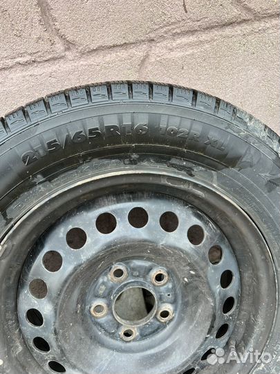 Зимние колеса 215 65 R16 Nokian