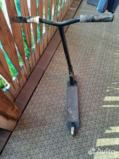 Трюковой самокат