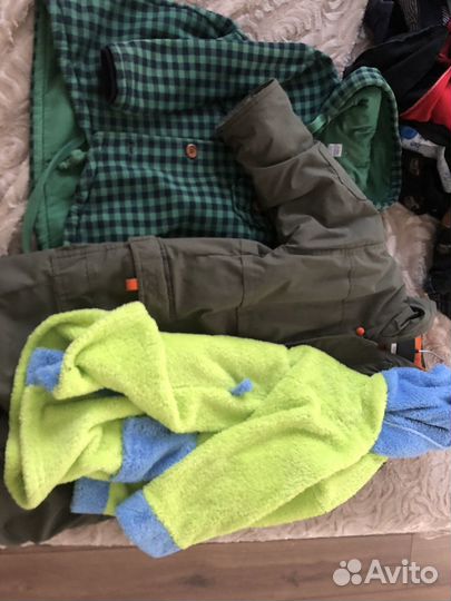 Отдам даром детские вещи на мальчика