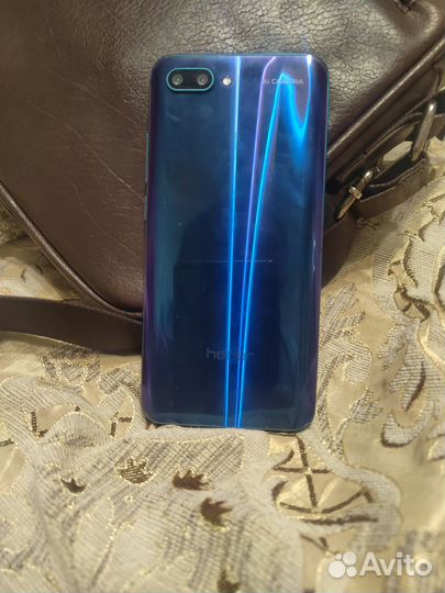 HONOR 10, 6/64 ГБ
