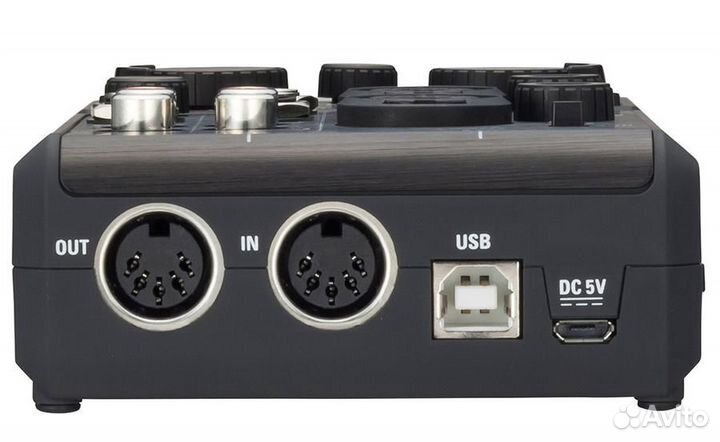 Zoom U-24 - ручной аудиоинтерфейс