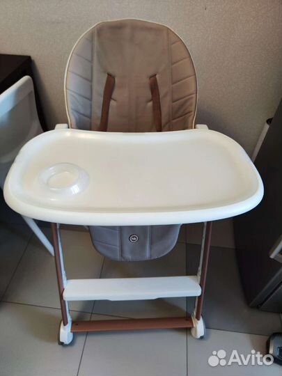 Стул для кормления happy baby berny v2