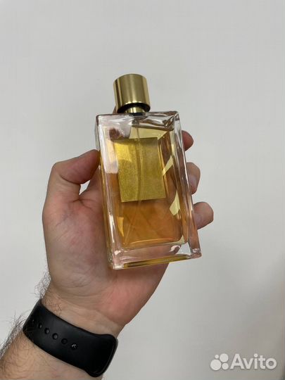 Rosendo Mateu N 5 Floral, Amber, Sensual Musk