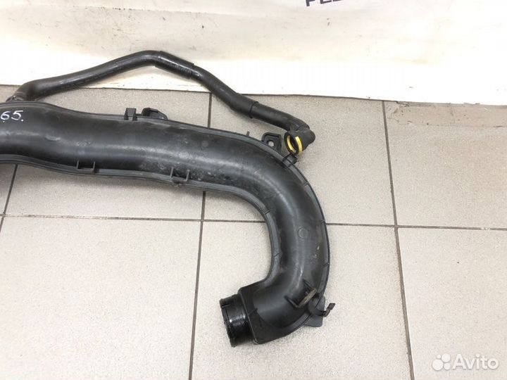 Патрубок воздушного фильтра Ford Kuga внедорожник