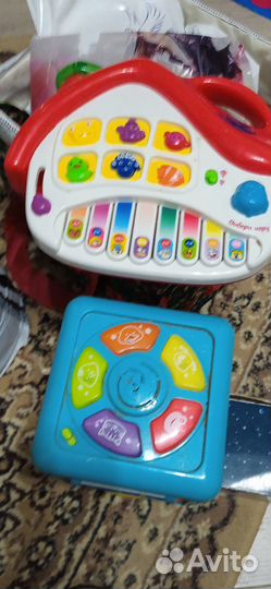 Развивающие игрушки