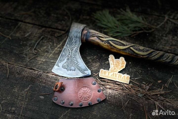 Топор кованый ручной работы