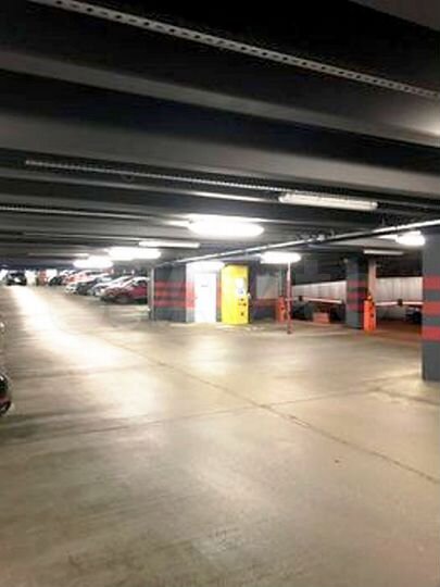 Машиноместо, 16 м²