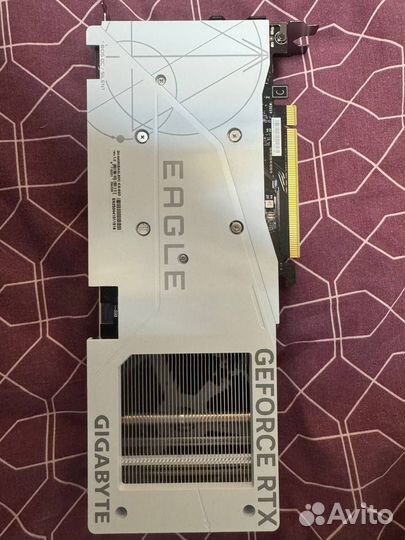 Видеокарта gigabyte rtx 4060 белая