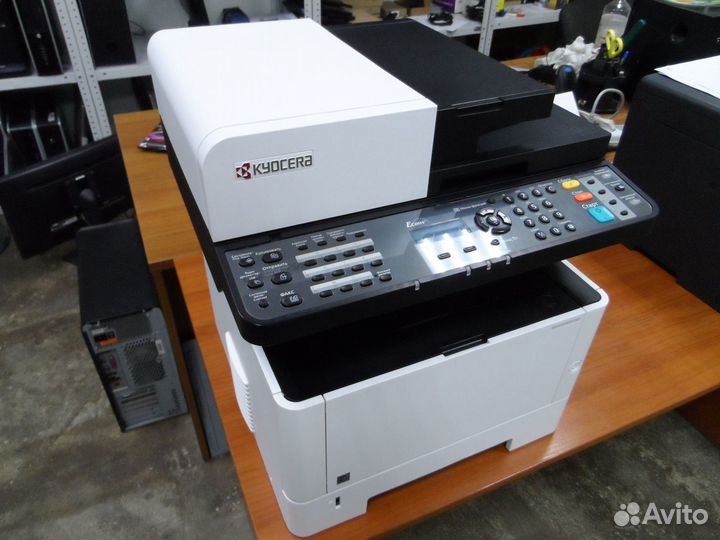 Мфу Kyocera ecosys M2235dn