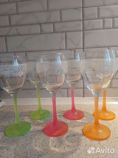 Набор бокалов для вина