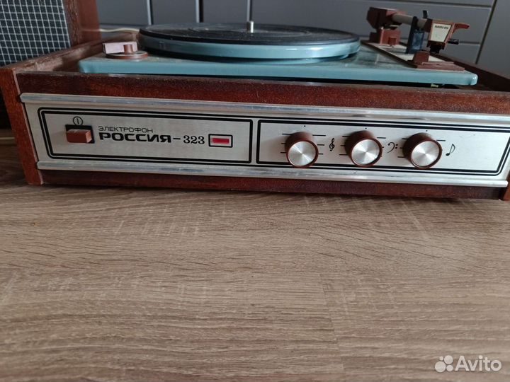 Электрофон Россия 323