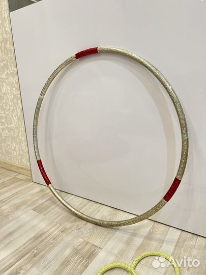 Обруч и скакалка для худ гимнастики